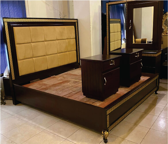 Dark Brown Furniture Versace Bed Set